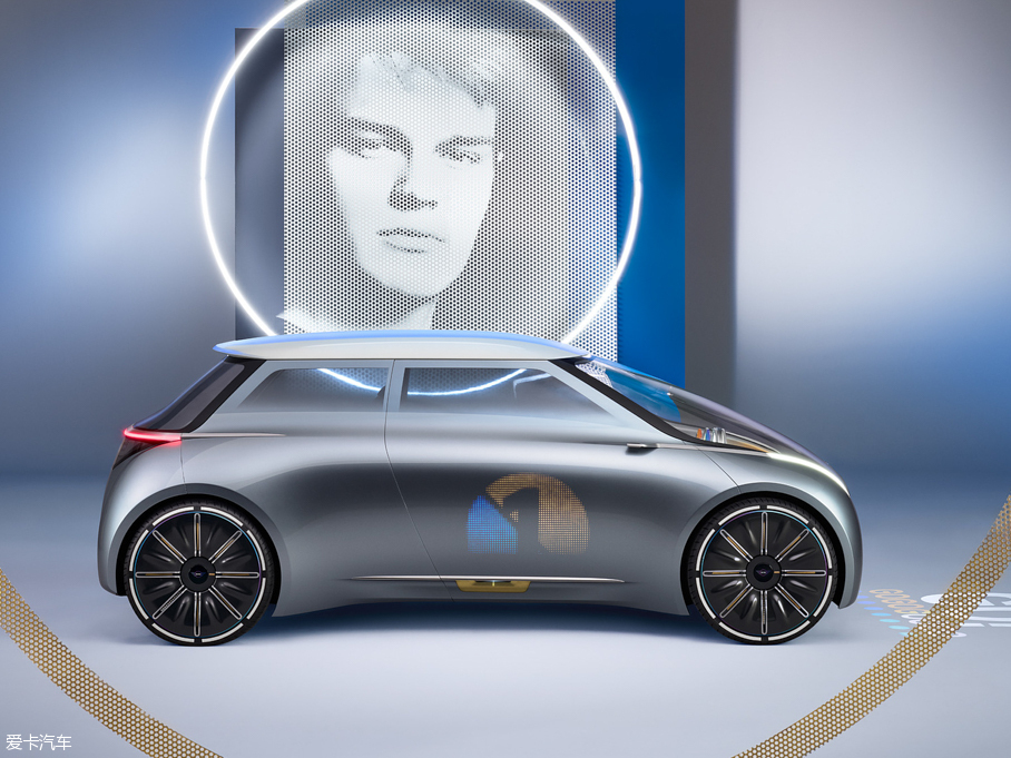 2016MINI VISION Next100 