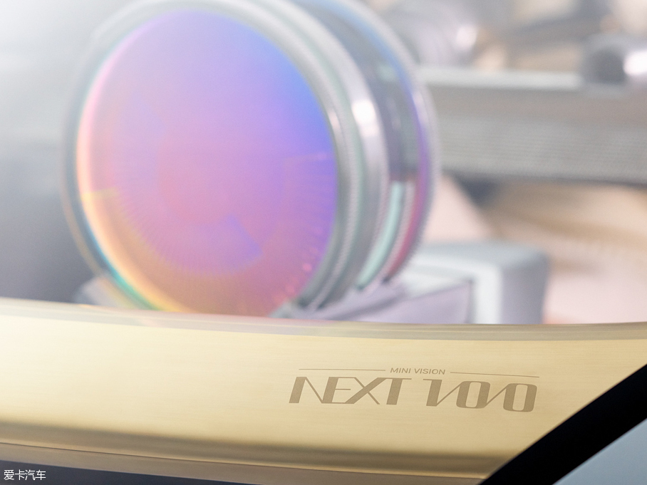 2016MINI VISION Next100 