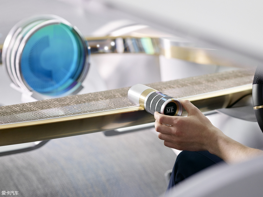 2016MINI VISION Next100 