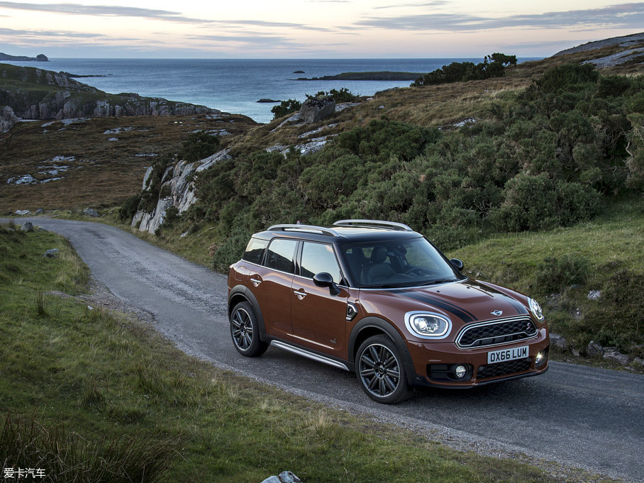 2017MINI COUNTRYMAN COOPER S