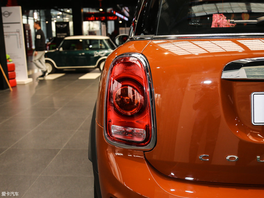 2017MINI COUNTRYMAN COOPER ALL4 м