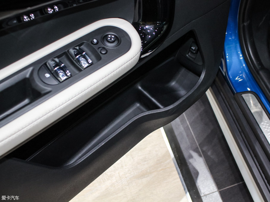 2017MINI COUNTRYMAN COOPER S ALL4 ̽U