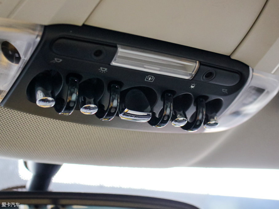 2017MINI COUNTRYMAN COOPER S ALL4 ̽U