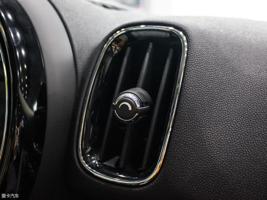 2017MINI COUNTRYMAN COOPER S ALL4 ̽U