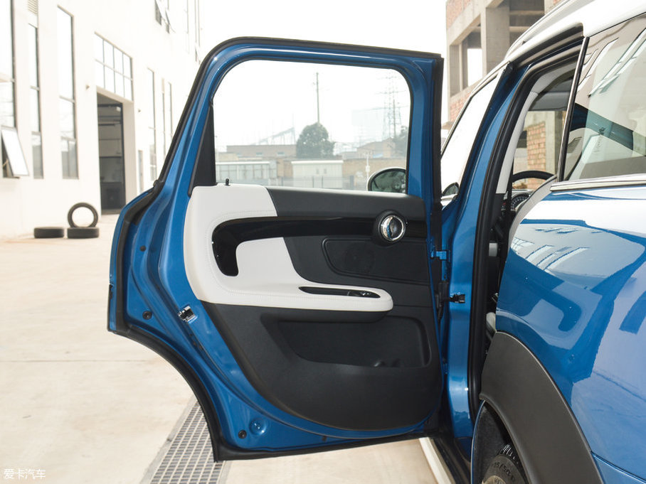 2017MINI COUNTRYMAN COOPER S ALL4 ̽U