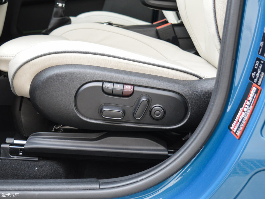 2017MINI COUNTRYMAN COOPER S ALL4 ̽U