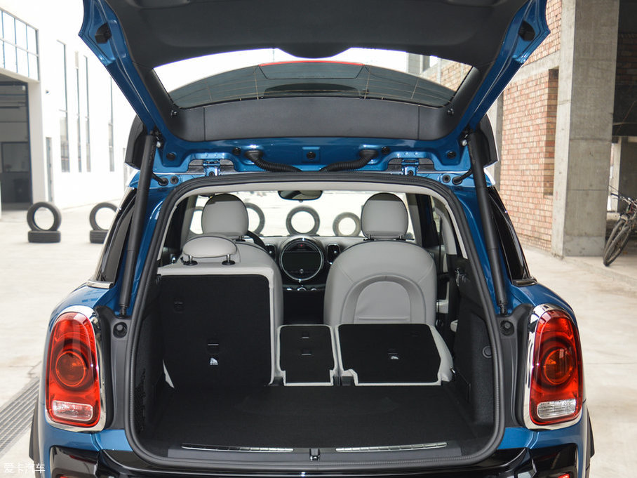2017MINI COUNTRYMAN COOPER S ALL4 ̽U