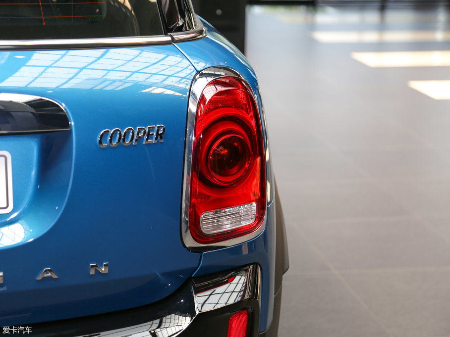 2017MINI COUNTRYMAN COOPER ALL4 м