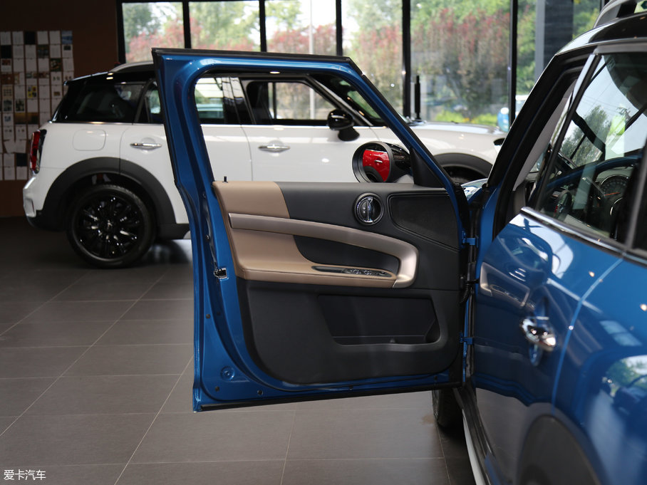 2017MINI COUNTRYMAN COOPER ALL4 м