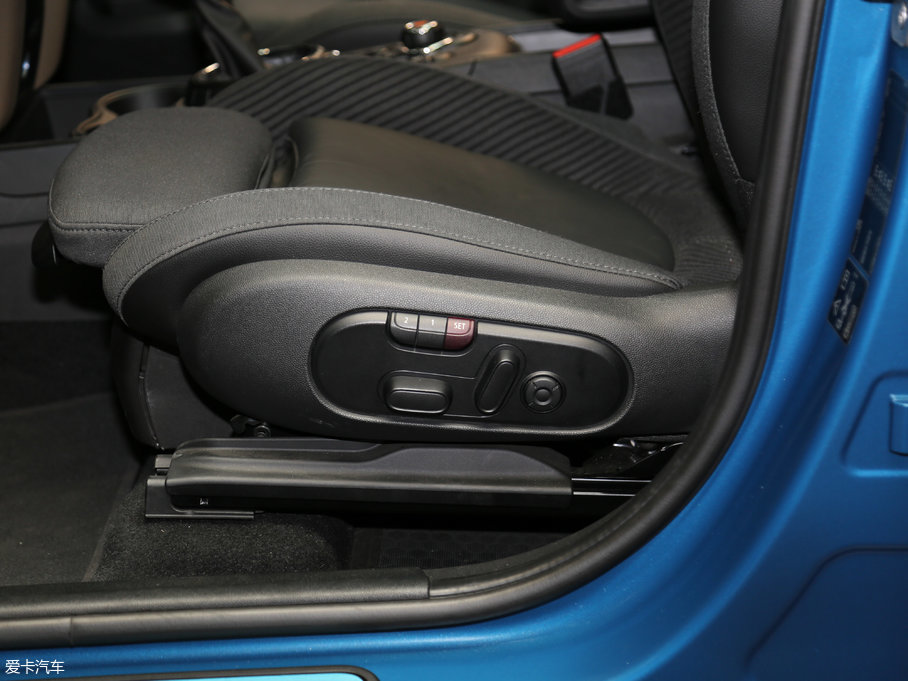 2017MINI COUNTRYMAN COOPER ALL4 м