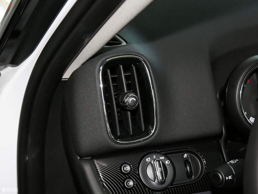 2017MINI COUNTRYMAN COOPER S ALL4 м