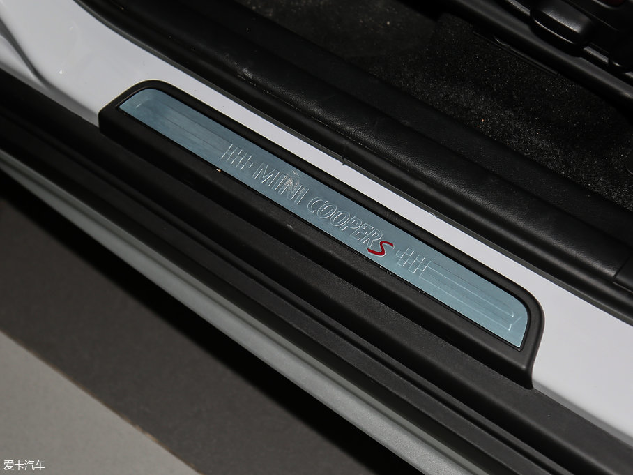 2017MINI COUNTRYMAN COOPER S ALL4 м