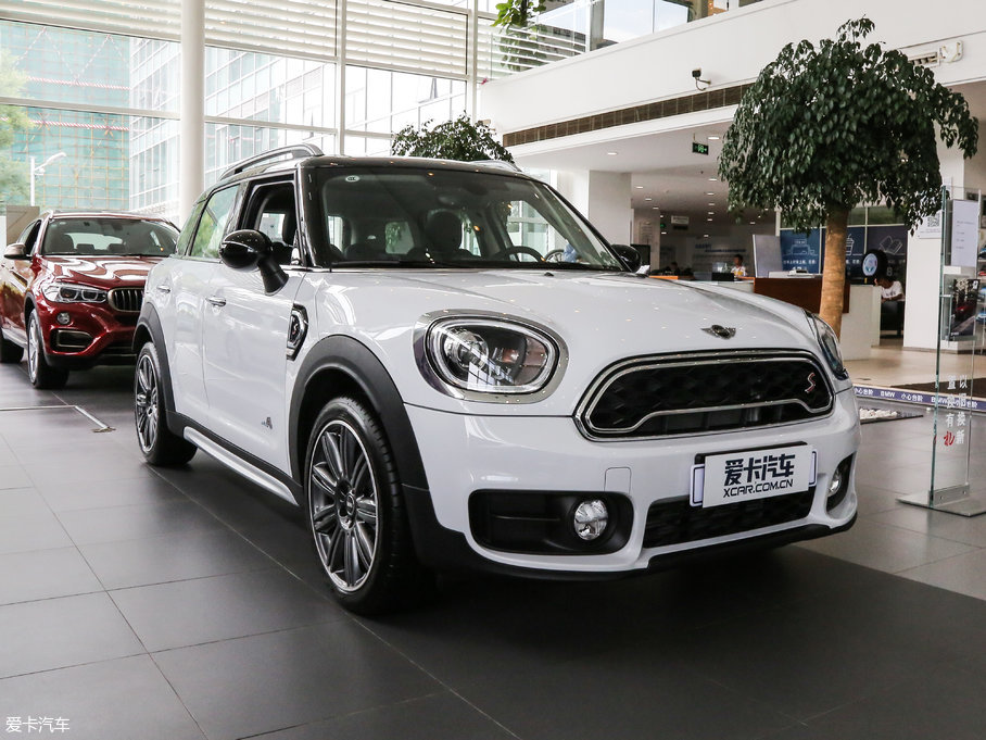 2017MINI COUNTRYMAN COOPER S ALL4 м