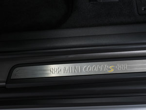 2017款COOPER S 插电式混动版 空间座椅