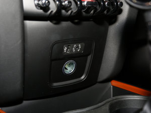 2017COOPER ALL4 м g