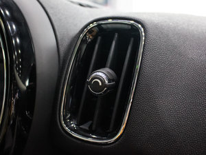 2017COOPER S ALL4 ̽U g