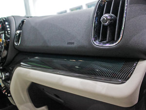 2017COOPER S ALL4 ̽U g