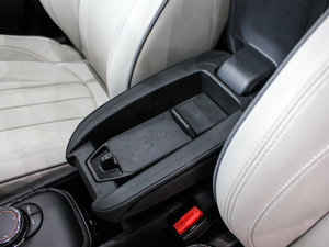 2017COOPER S ALL4 ̽U g