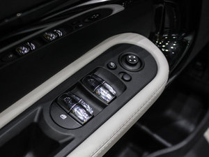 2017COOPER S ALL4 ̽U п؅^