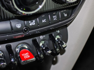 2017COOPER S ALL4 ̽U п؅^(q)