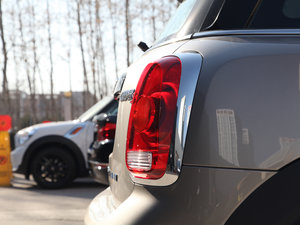 2017COOPER S ALL4 м ^