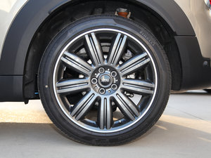 2017COOPER S ALL4 м ^