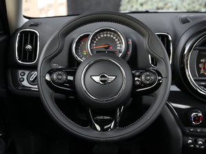 2017款COOPER S ALL4 旅行家 方向盘