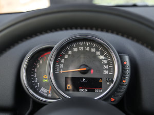 2017款COOPER S ALL4 旅行家 仪表