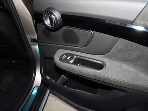 2017COOPER S ALL4 м п؅^