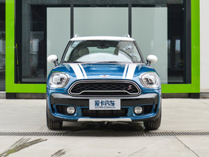 2017款COOPER S ALL4 探险家 正前