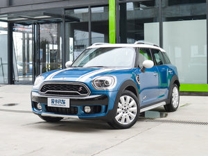 2017款COOPER S ALL4 探险家 左前45度