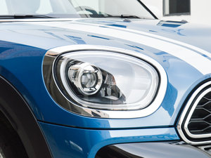 2017COOPER S ALL4 ̽U ^