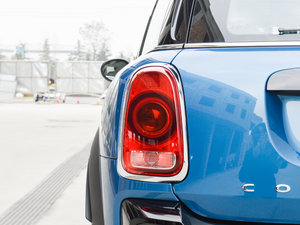 2017COOPER S ALL4 ̽U ^