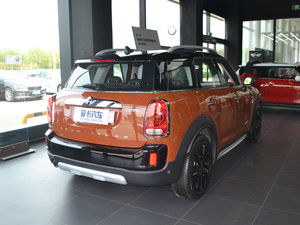 2017款COOPER ALL4 整体外观