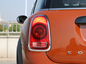 2017COOPER S ALL4 ̽U ^