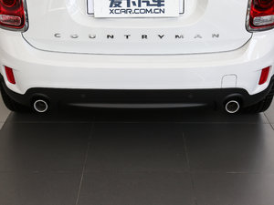 2017款COOPER S ALL4 旅行家 排气管