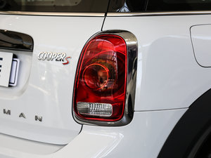 2017COOPER S ALL4 м ^