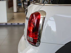 2017COOPER S ALL4 м ^