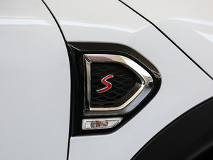 2017COOPER S ALL4 м ^