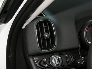 2017COOPER S ALL4 м g