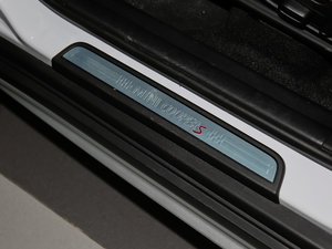 2017COOPER S ALL4 м g