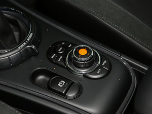 2017COOPER S ALL4 м п؅^