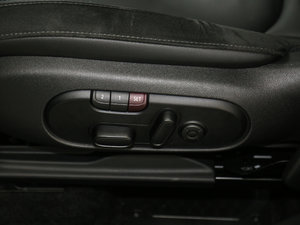 2017COOPER S ALL4 м g