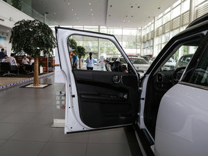 2017COOPER S ALL4 м g