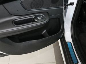 2017COOPER S ALL4 м g