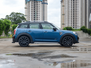 2017款COOPER ALL4 探险家 整体外观