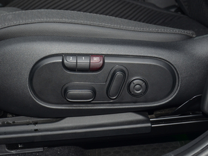 2017COOPER ALL4 ̽U {{