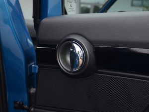 2017COOPER ALL4 ̽U g