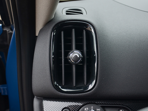 2017COOPER ALL4 ̽U g