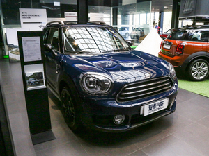 2017款COOPER ALL4 整体外观